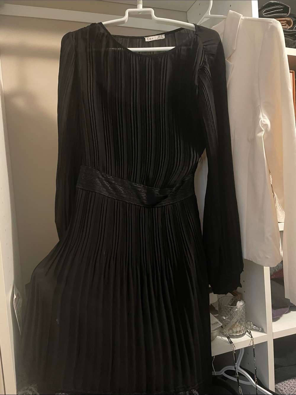Dex Black Pleated Long-Sleeve Midi Dress